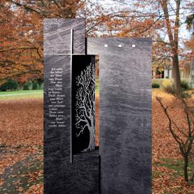 Groer Gedenkstein Granit mit Baum Gestaltung - Begato